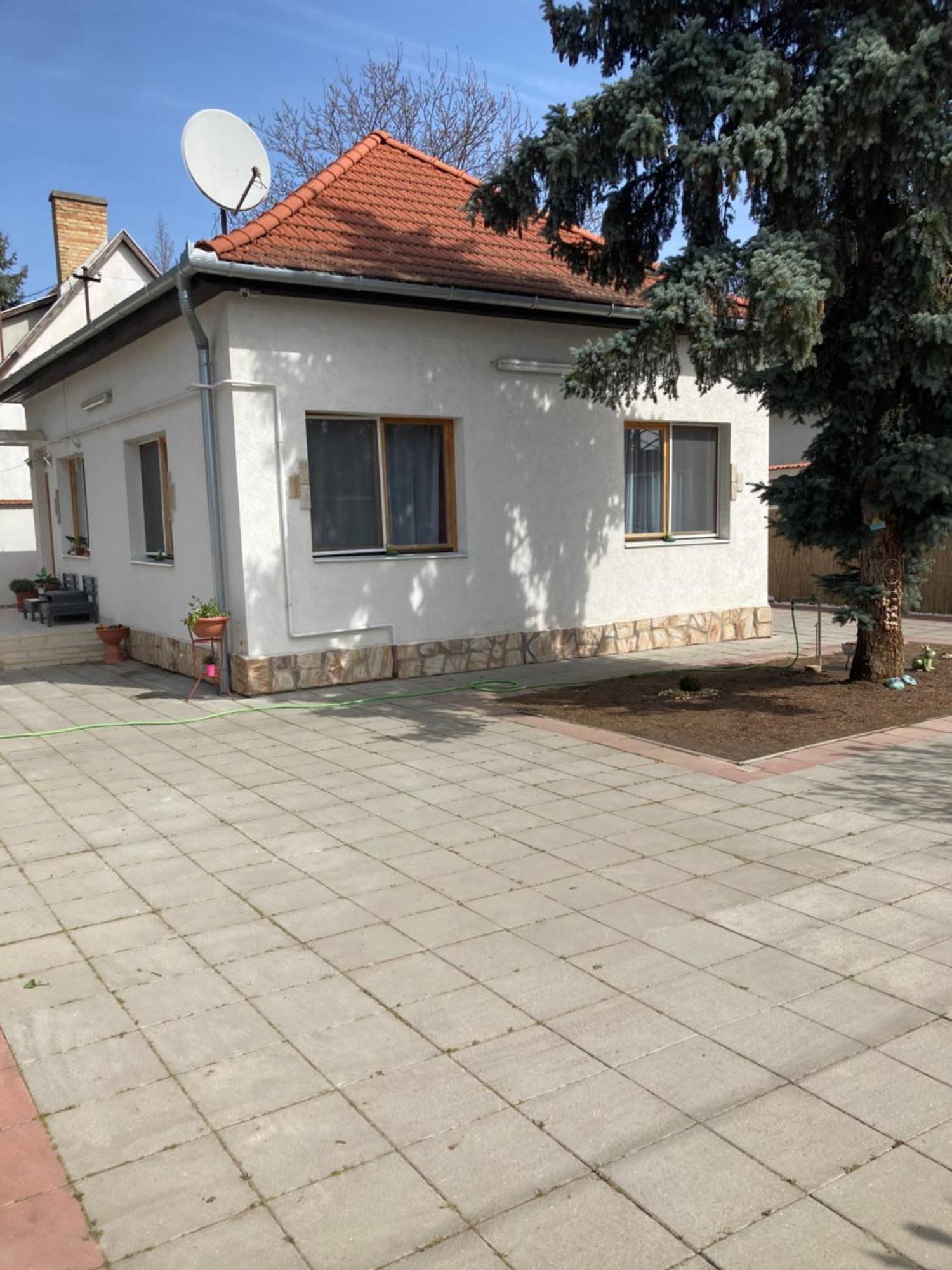 Apartament Tavaszpart Vendeghaz Segedyn Zewnętrze zdjęcie