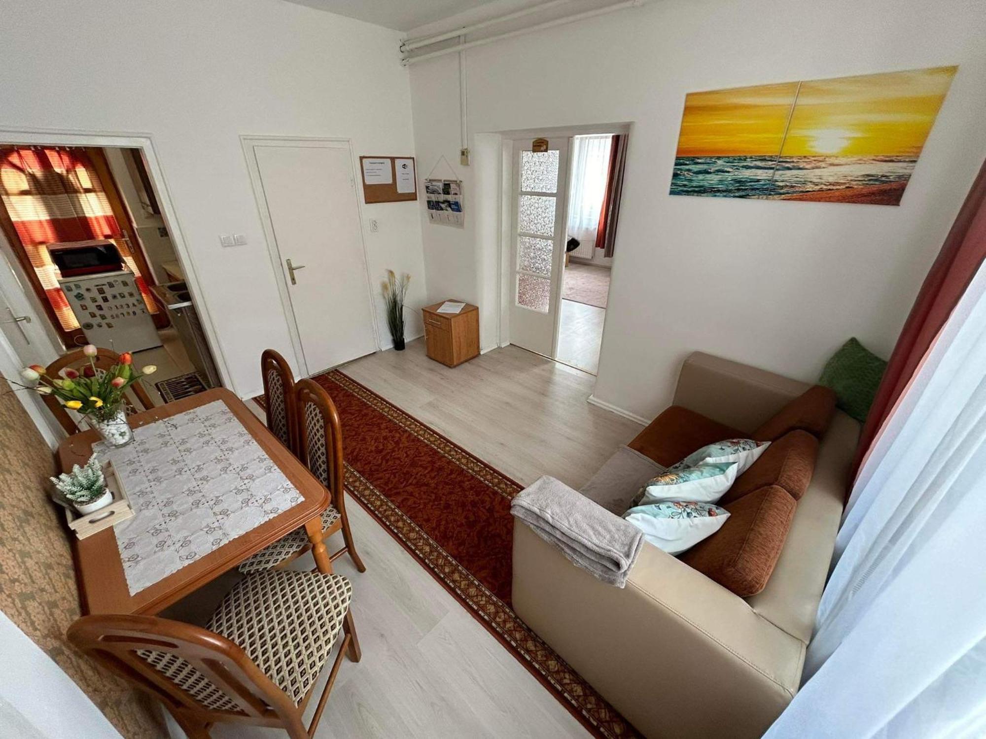 Apartament Tavaszpart Vendeghaz Segedyn Zewnętrze zdjęcie