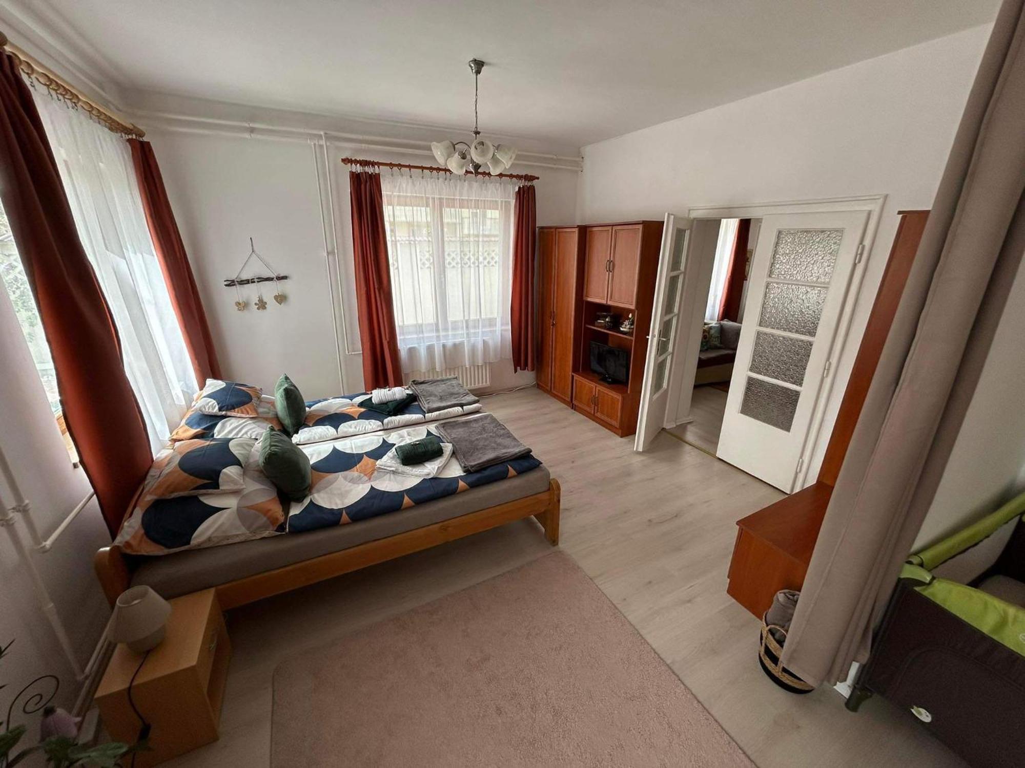 Apartament Tavaszpart Vendeghaz Segedyn Zewnętrze zdjęcie
