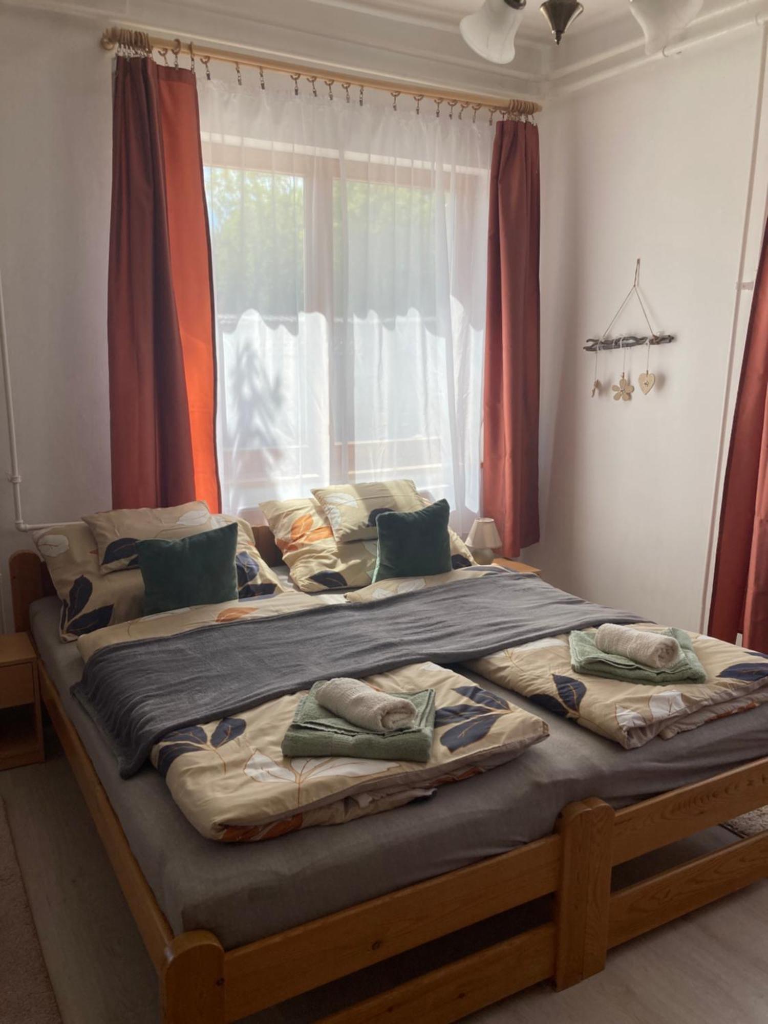 Apartament Tavaszpart Vendeghaz Segedyn Zewnętrze zdjęcie