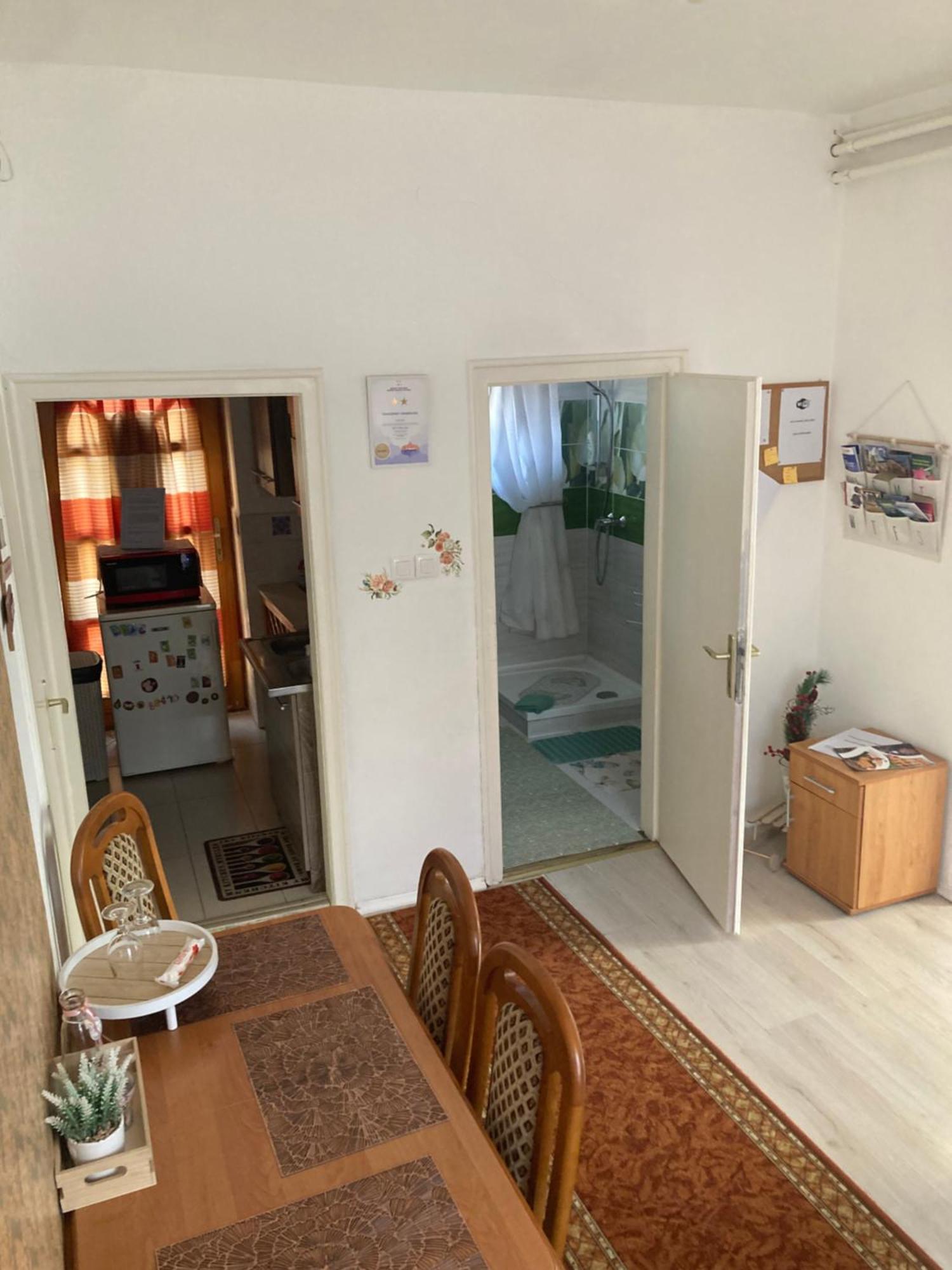 Apartament Tavaszpart Vendeghaz Segedyn Zewnętrze zdjęcie